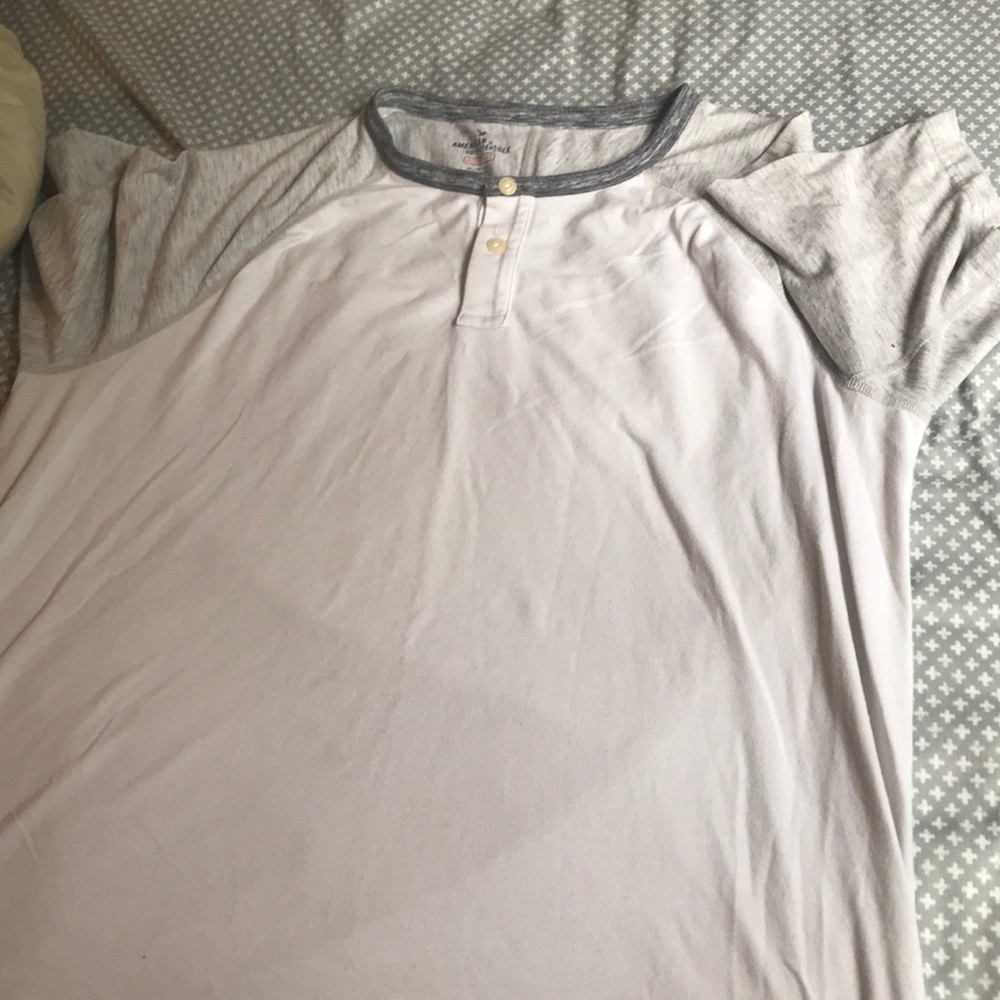 American Eagle T-shirt